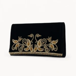 Pochette de cérémonie velours brodé or — noir & ambre