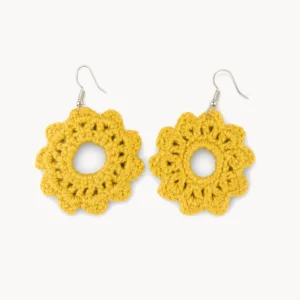 Boucles d'oreilles au crochet en rosace jaune moutarde