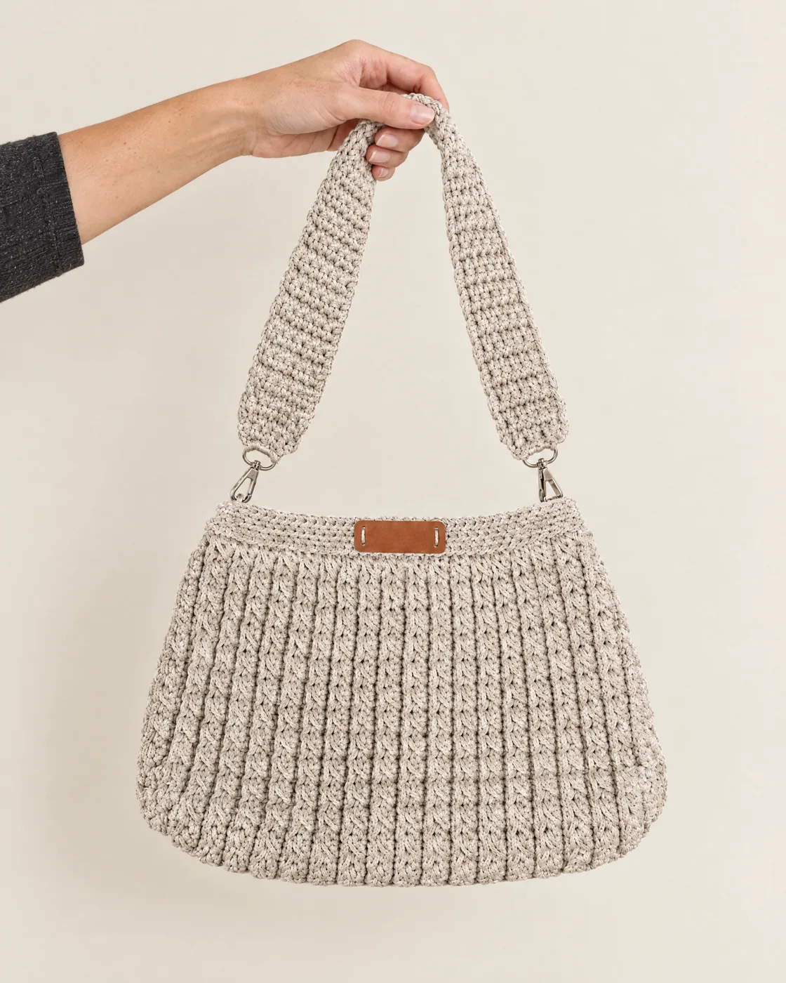 Sac au crochet à anse unique — en main, pour la taille