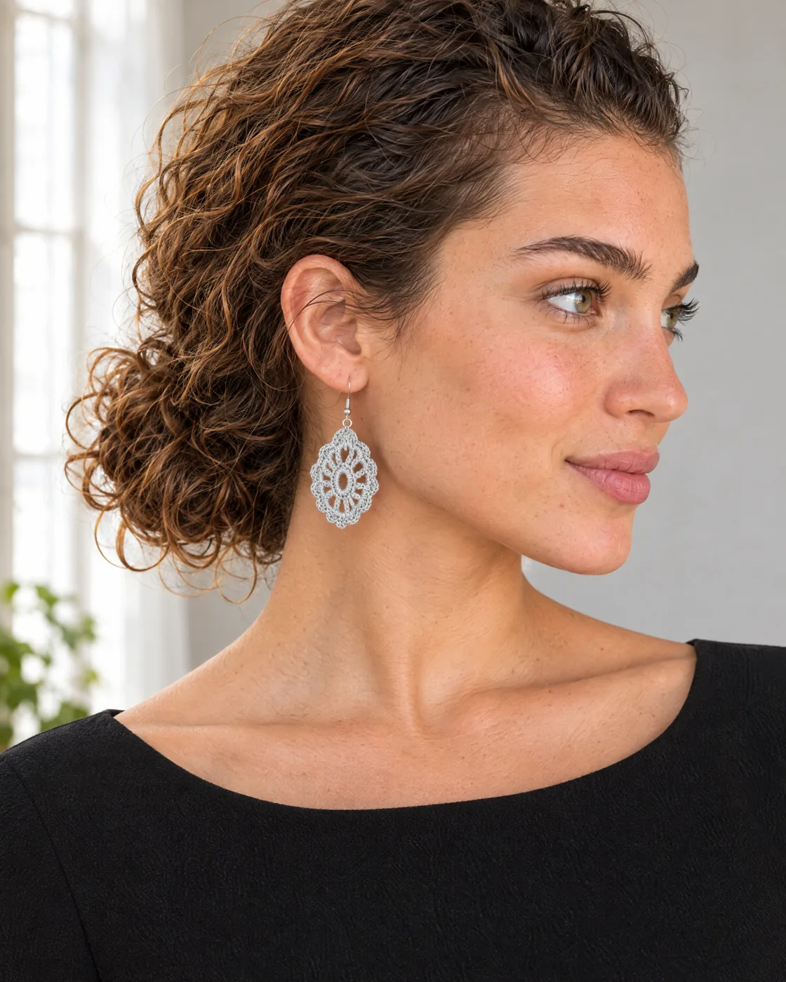 Boucles d’oreilles au crochet — de près