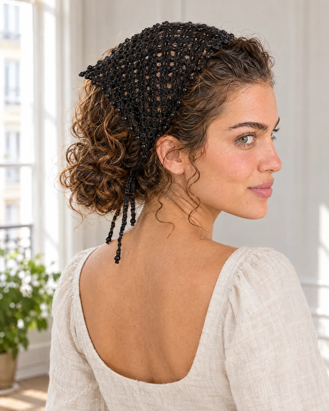 Foulard bandana au crochet perlé — de près