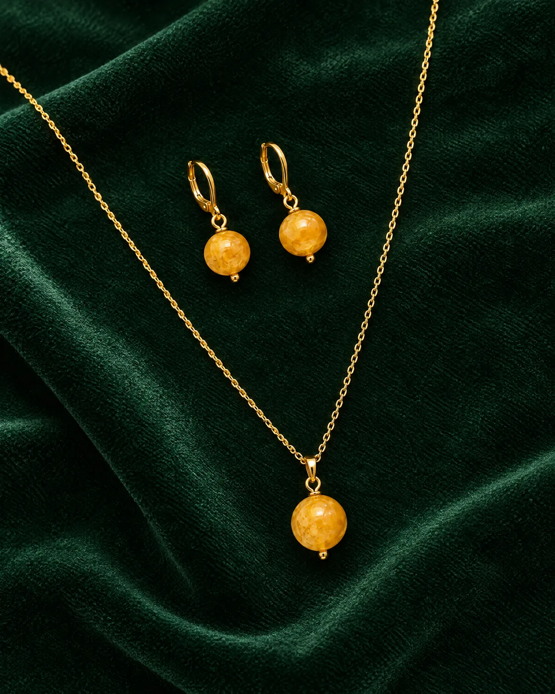 Parure perle couleur citrine — mise en valeur