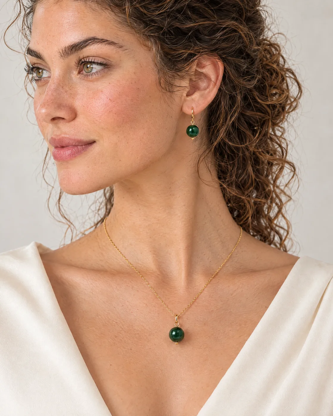 Parure jade — portée