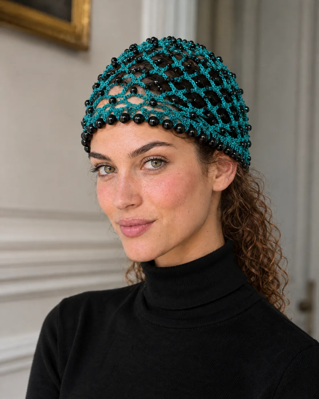 Résille à cheveux au crochet perlée — portée