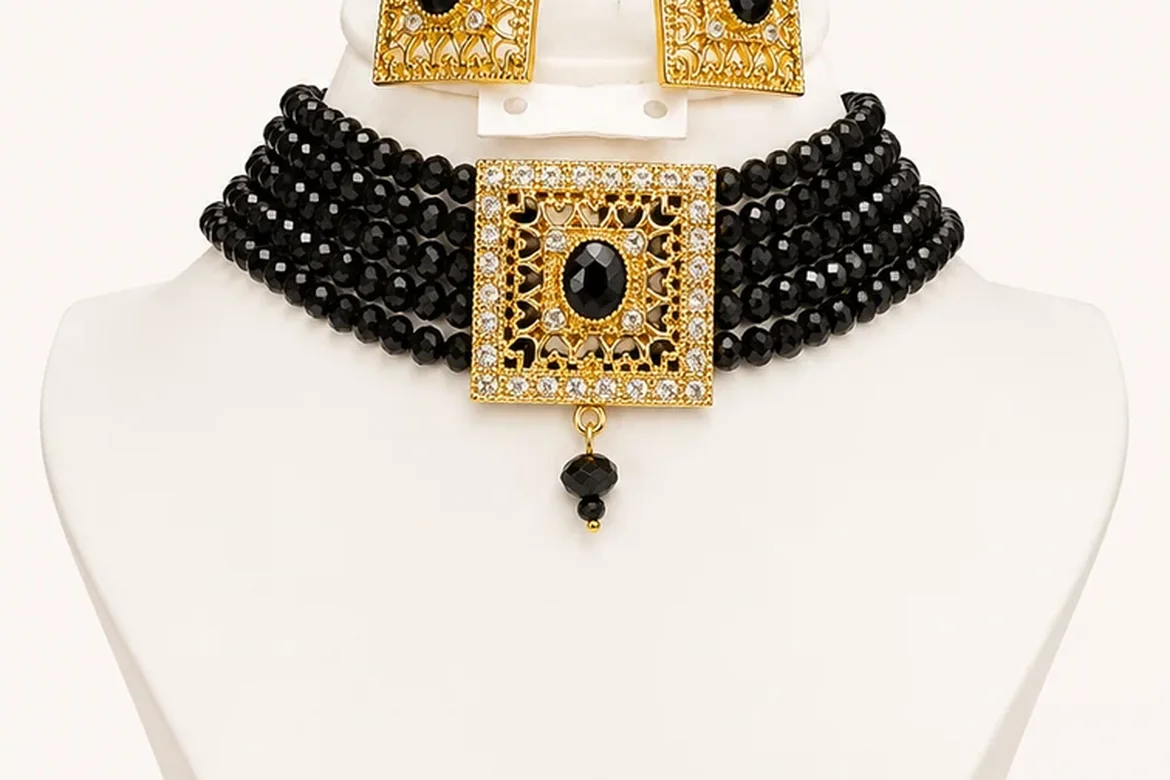 Choker cristal noir & or — détail