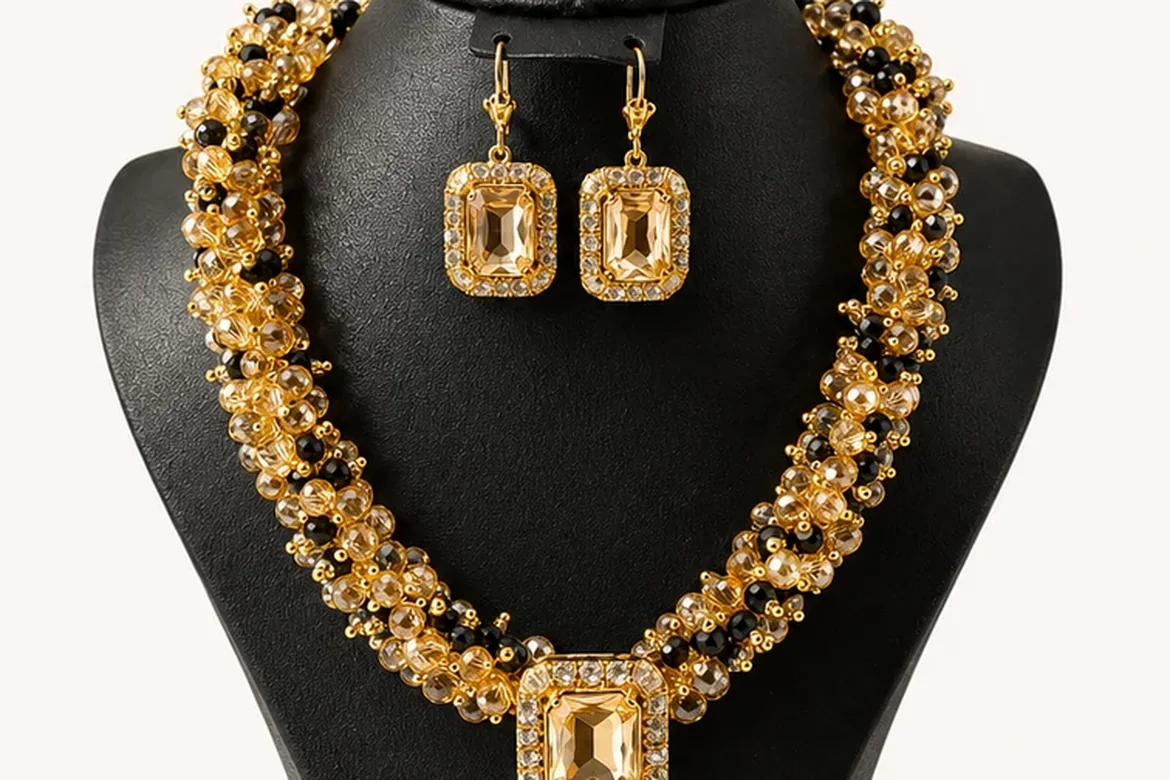 Parure cristal doré — détail