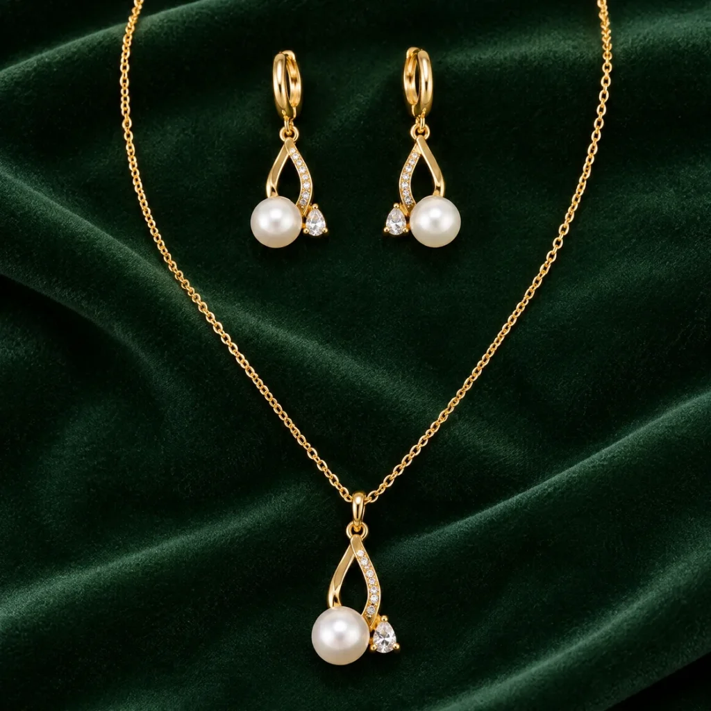 Cultured pearl set — on velvet